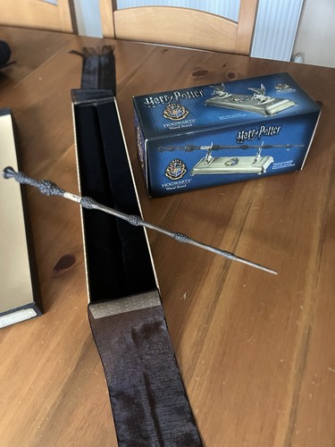 Harry potter hogwarts - harry,