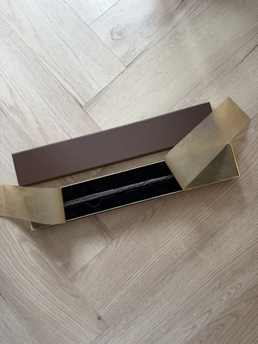 Sirius black wand - black, wizarding