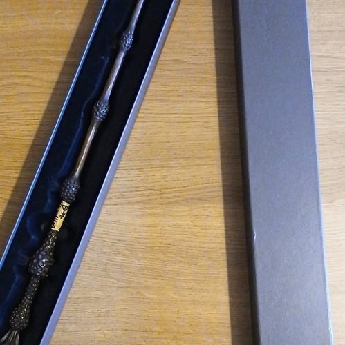 Dumbldore wand harry potter - -,