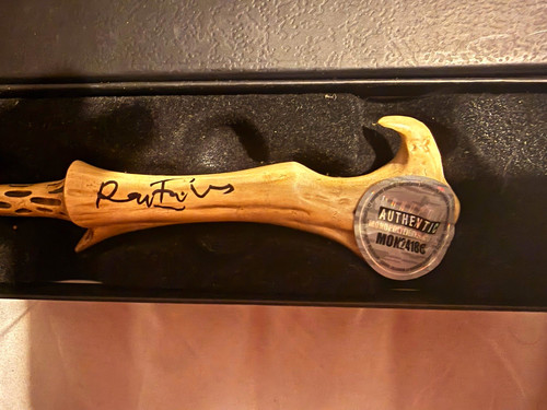 Authentic signed harry potter - harry,