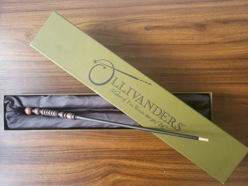 Ollivanders vine wand - ollivanders, 10"